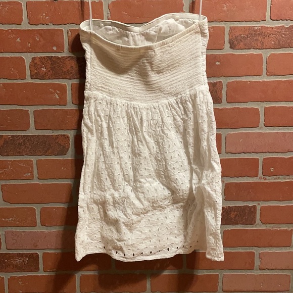 White strapless dress - Picture 2 of 2